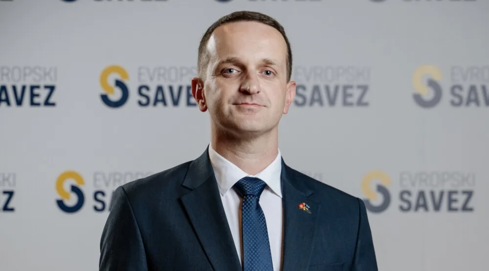 Đuričković: Trojanski konji na čelu kolone, deset dana galopa unazad