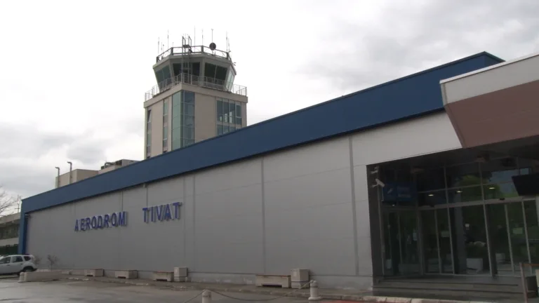Na Aerodromu Tivat uhapšeno međunarodno traženo lice koje potražuje Interpol