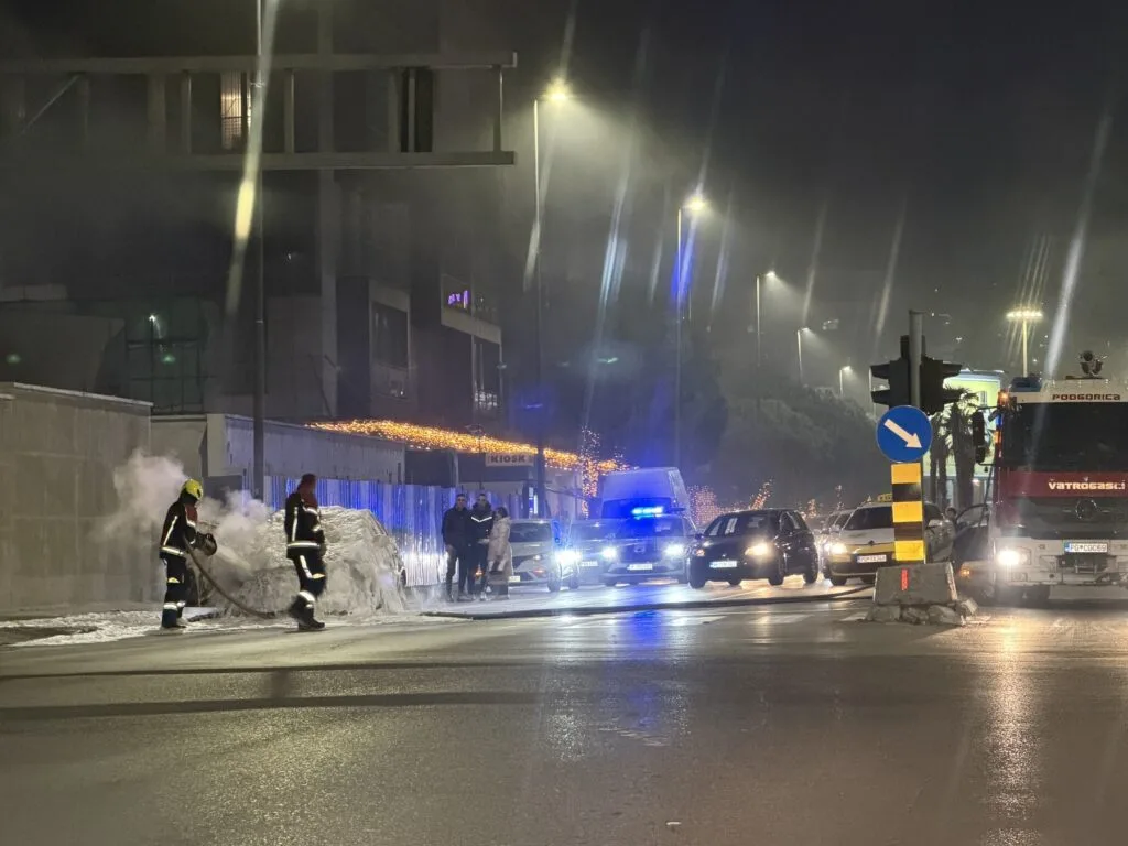 Podgorica: Zapalio se automobil u blizini The Capital Plaze