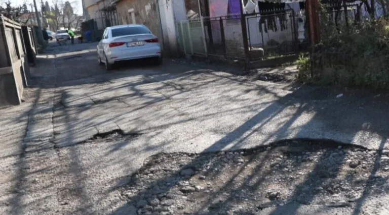 Počela sanacija ulica na Zabjelu, biće obnovljeno više od 600 metara puta