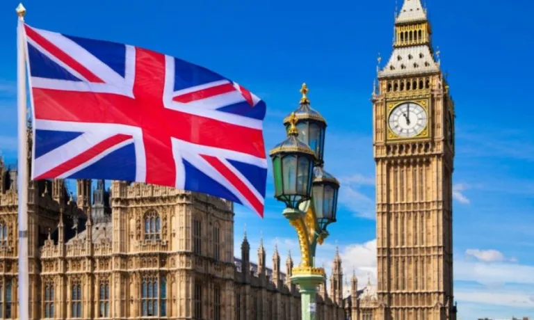 Vlada Velike Britanije odustala od eksproprijacije zamrznute ruske imovine