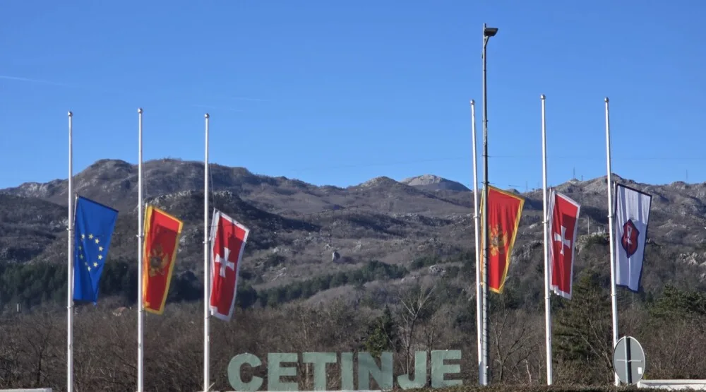 Zastave na Cetinju na pola koplja zbog godišnjice tragedije
