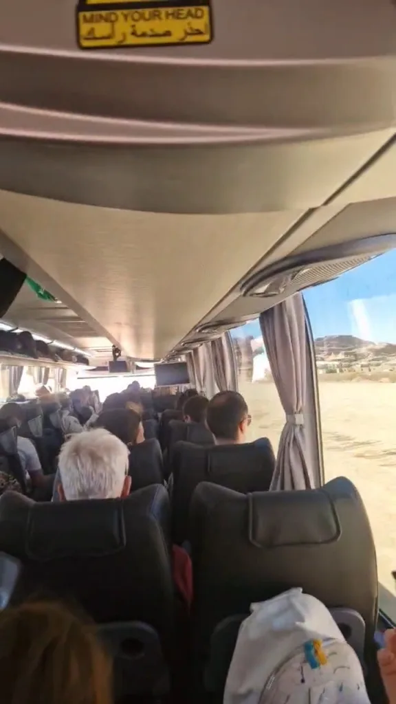 Turistička grupa iz CG: Nijesmo u Amanu i nijesmo životno ugroženi, ne uznemiravajte porodice