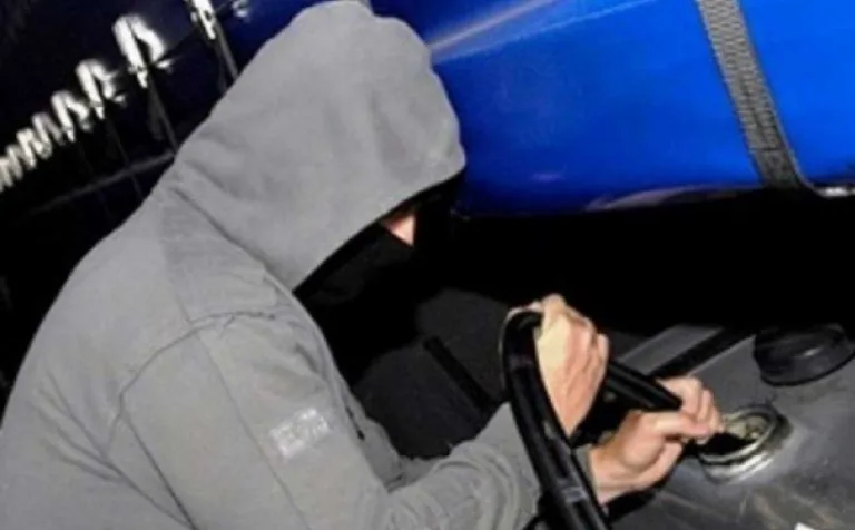 Sve češće krađe goriva u Bloku devet: Oštećeni kamperi i kamioni, šteta više stotina eura