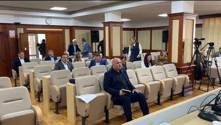 Sjednica Skupštine Pljevlja prekinuta zbog nedostatka kvoruma, nastavak najavljen u 16 sati