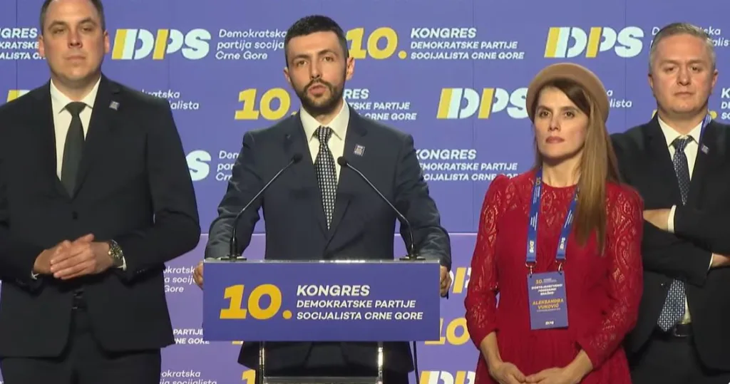 Živković: Poslanici DPS koji pokrivaju funkcije u Skupštini podnijeće ostavke ako se izglasaju zakoni o ANB i MUP